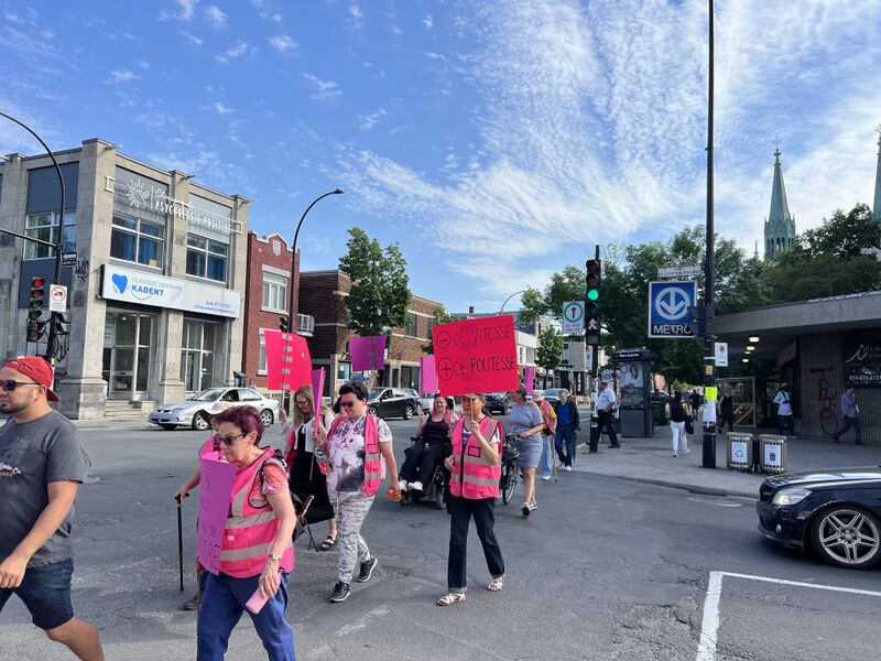 Fichier:Marche-ainees-liberte Solon 04-06-2024 7.jpg